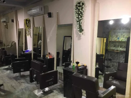 Hair house luxury salon, Delhi - Photo 7