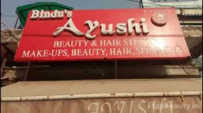 AYUSHI BEAUTY & HAIR STUDIO|best party makeup |bridal makeup in neb Sarai|unisex salon in neb Sarai|best salon in neb Sarai, Delhi - Photo 4