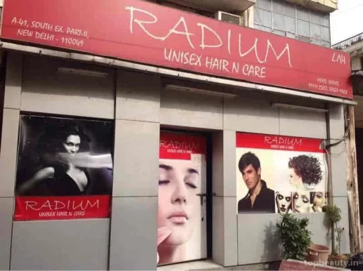Radium Unisex Hair N Care, Delhi - Photo 3