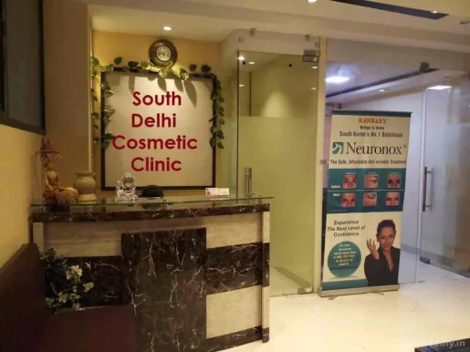 South Delhi Cosmetic Clinic- Dr Surendra Chawla Best Plastic Surgeon, Hair Transplant, Rhinoplasty, Liposuction in Delhi, Delhi - Photo 1