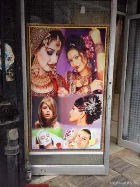 Smayra beauty parlour, Delhi - Photo 4
