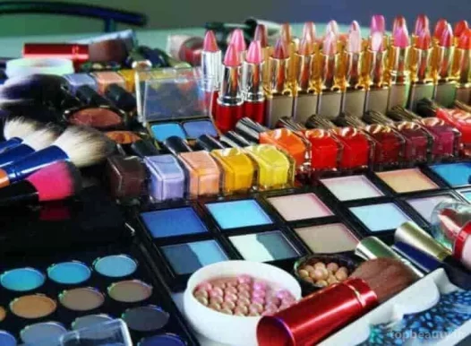 Chand Beauty Parlour, Delhi - 