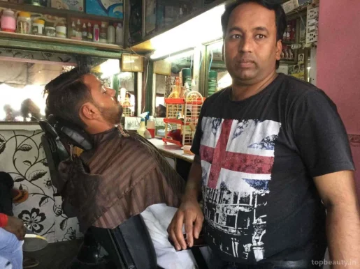 Handsome Hairdresser, Delhi - Photo 2