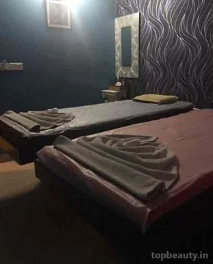 Pearl Spa - Massage Centre In East Of Kailash, Delhi - Photo 1