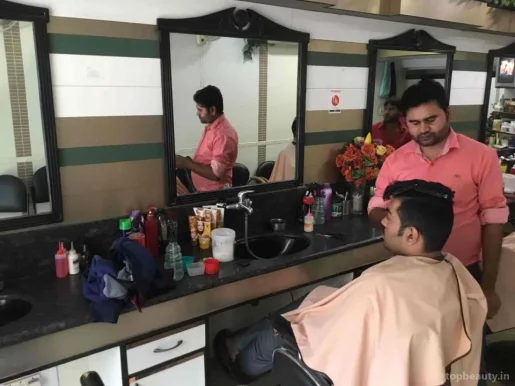 Hair Port Men Salon, Delhi - Photo 3