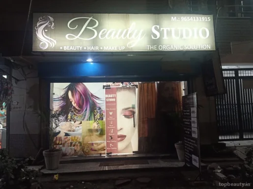 Beauty Studio, Delhi - Photo 2