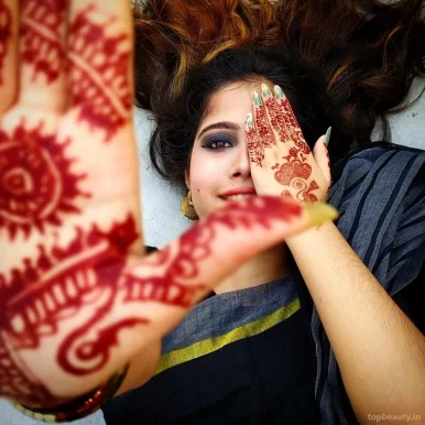 Amisha Mehndi Designer, Delhi - Photo 4