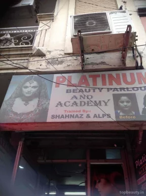 Platinum Beauty Parlour, Delhi - Photo 4