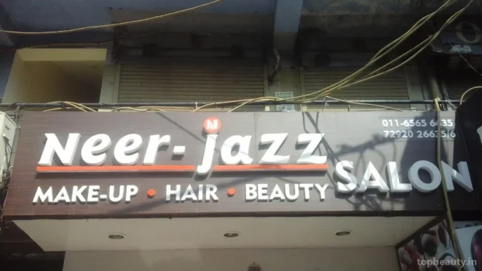 Neer Jazz Salon, Delhi - Photo 3