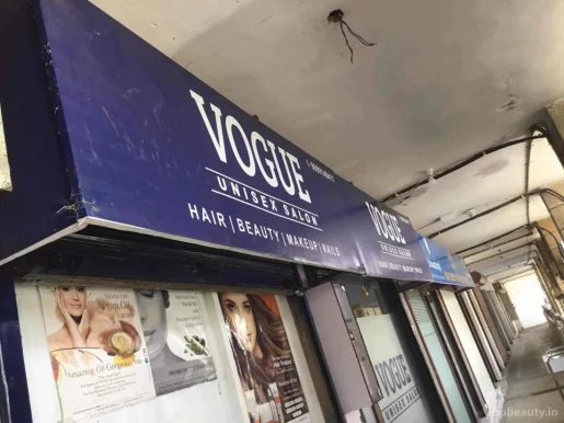 Vogue Unisex Salon, Delhi - Photo 2