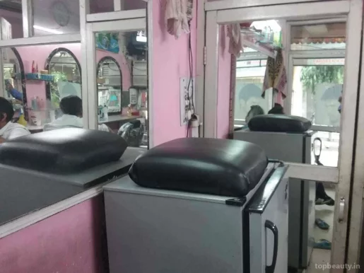 Saniya Hair Cutting Saloon, Delhi - Photo 4