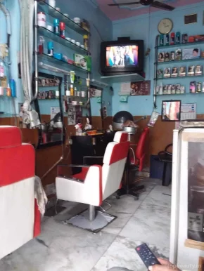 Looks Hair Saloon, Delhi - Photo 2