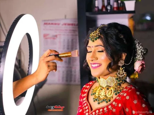 SQ makeover artist, Delhi - Photo 6
