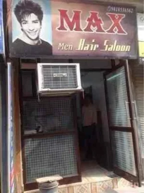 New Max Men Salon, Delhi - Photo 1
