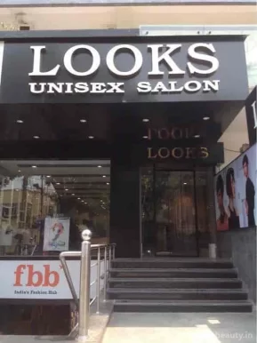 Looks Salon, Delhi - Photo 6