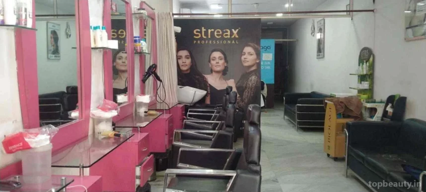 SR Unisex Salon, Delhi - Photo 3