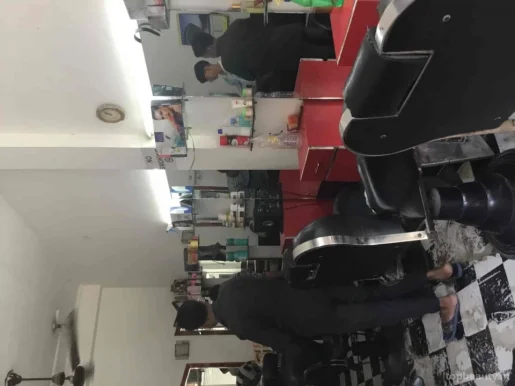 Apex Look Hair Cut Saloon, Delhi - Photo 2