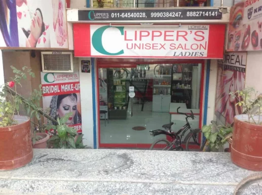 The Clipper Unisex Parlour, Delhi - Photo 2