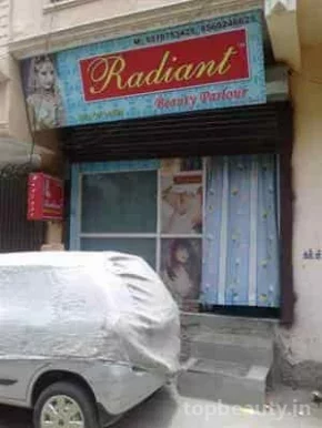 Radiant Beauty Parlour, Delhi - 