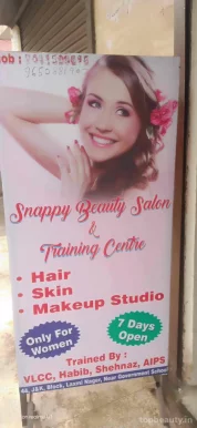 Divine Beauty Salon, Delhi - Photo 3