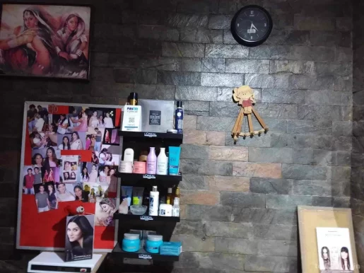 Ubon Hair and Makeup Studio, Delhi - Photo 2