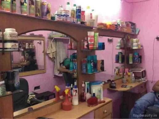 Taj Hair Dresser, Delhi - Photo 3