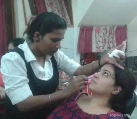 Chunariya Beauty Parlour, Delhi - Photo 5