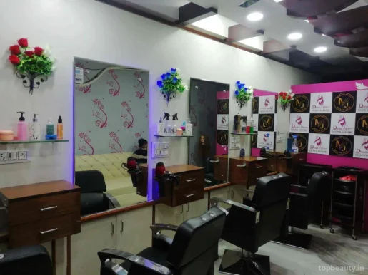 Dream Makeover Salon and Academy, Delhi - Photo 2