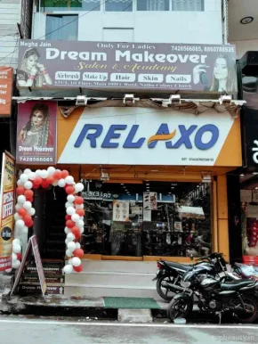 Dream Makeover Salon and Academy, Delhi - Photo 3