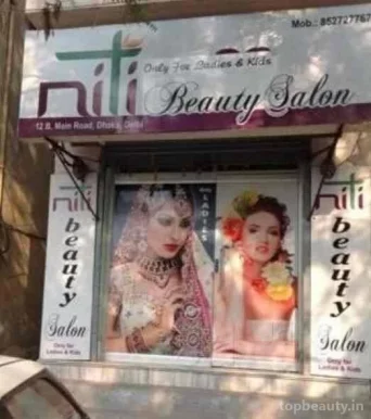 Niti Beauty Saloon, Delhi - Photo 4