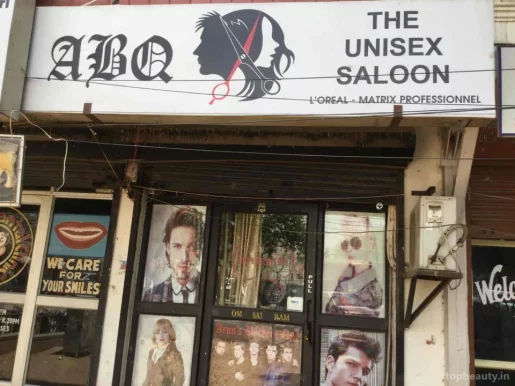 SR Hair Saloon, Delhi - Photo 6