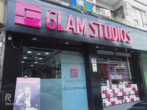 Glam Studios Model Town 1, Delhi - Photo 2