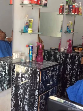Indian Hair Salon, Delhi - Photo 5