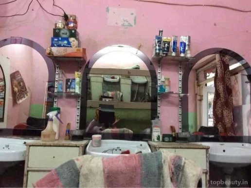 Bablu Hair Cutting Saloon, Delhi - Photo 3