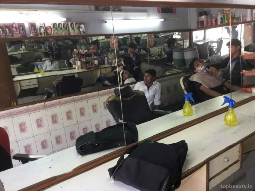 Aayan Hair Salon, Delhi - Photo 2
