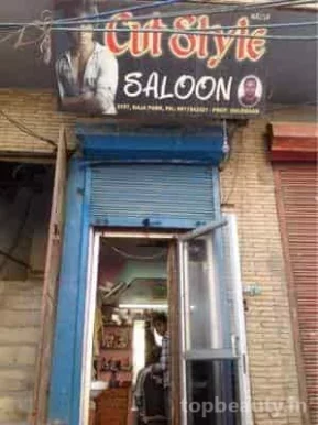 Cut Style Saloon, Delhi - 