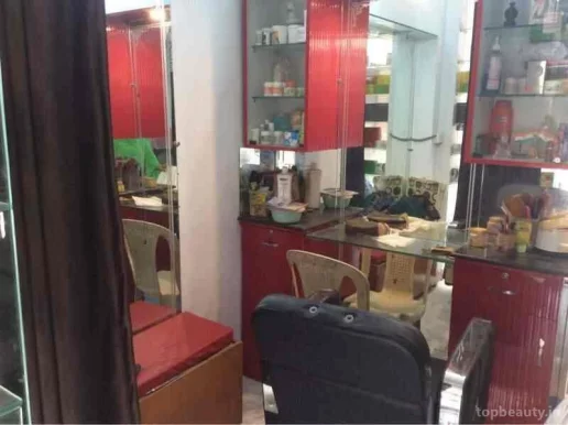 Unique Beauty Parlour, Delhi - Photo 3