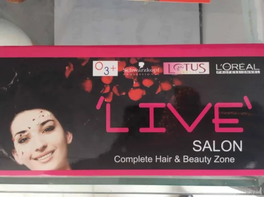 Live Saloon, Delhi - Photo 4