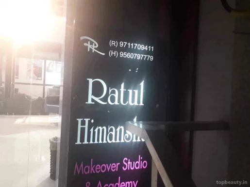 Ratul Himanshu Make Over Salon, Delhi - Photo 5