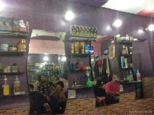 Robin Hair Salon, Delhi - Photo 1