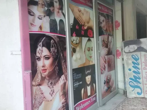 Shine Beauty Parlour, Delhi - Photo 4