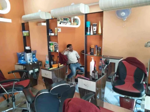 7 Days Professional Salon, Dhanbad - Photo 7