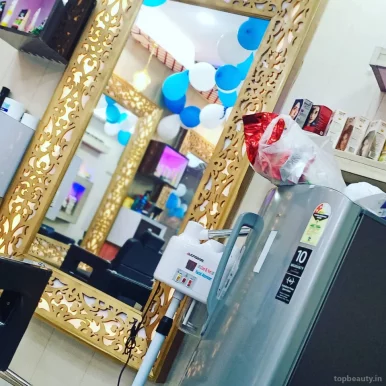 Shahrukh Hair Studio Unisex Salon.., Faridabad - Photo 1