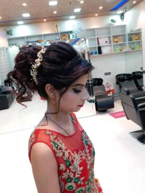 Anu makeovers (beauty salon & makeup studio) - Best Makeup Artist In Faridabad, Faridabad - Photo 3