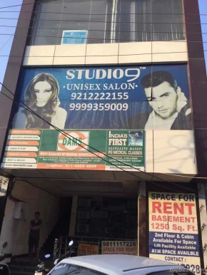 Studio9 Unisex Salon by Daljeet Khanna, Faridabad - Photo 7