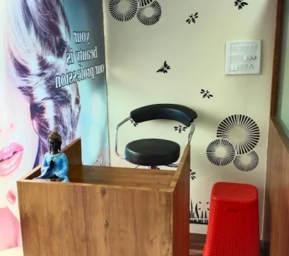 Aishu's Hair & Beauty Salon – Unisex salons in Guntur