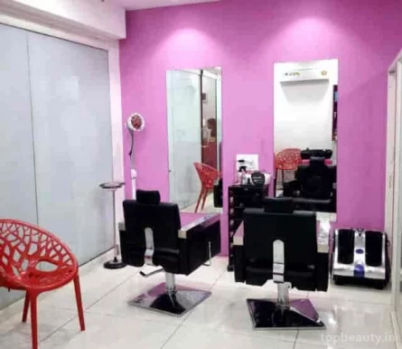 Sai Mirror Images Beauty Parlourand training institute, Guntur - Photo 2
