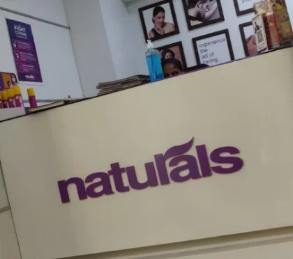 Naturals Salon & Spa Lakshmipuram, Guntur – Hair salon in Guntur