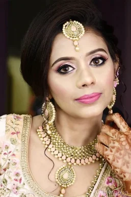 Ruchika Bhatia Makeup Artist, Gurgaon - Photo 1
