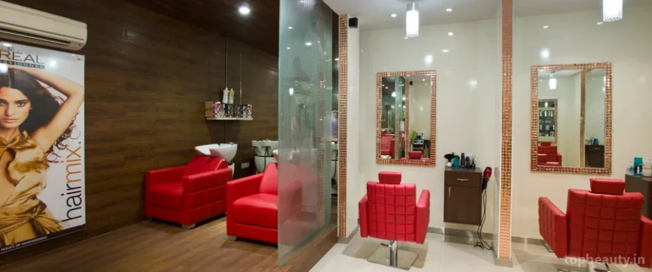 Eikon Luxury Salon, Gurgaon - Photo 2